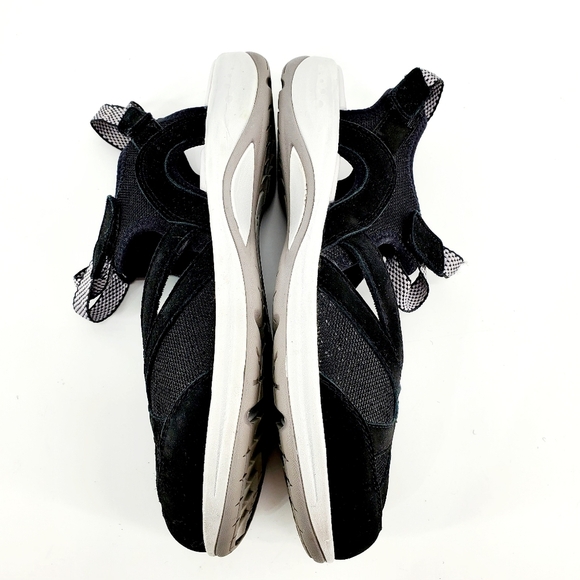 Explorer 24 Easy Spirit Women's US 10WW Seesplash Black Strap Hiking Sandal/Shoe - Picture 10 of 11